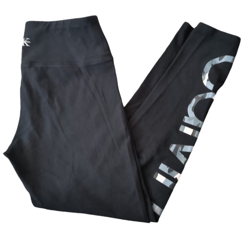 Calvin Klein High-Rise Leggings With Camo Lettering On The Leg Size S